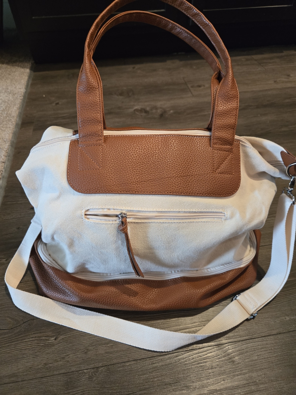 Graf Lantz Carry-On Travel Weekender Bag. Vegan Leather 17"